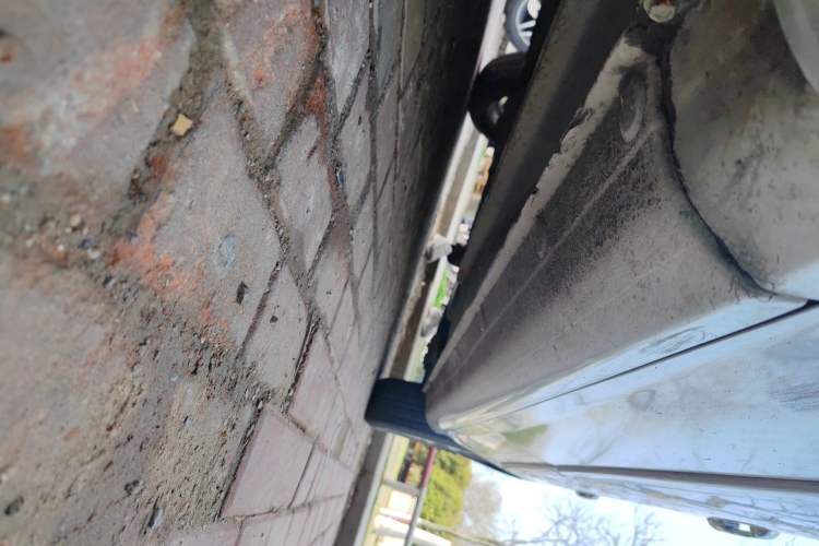 Used Hyundai Celesta 2010 1.6L MT GLS Chassis Front Left