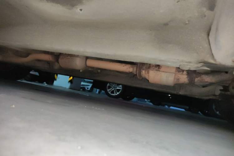 Used Hyundai Celesta 2010 1.6L AT GLS Chassis Front Right