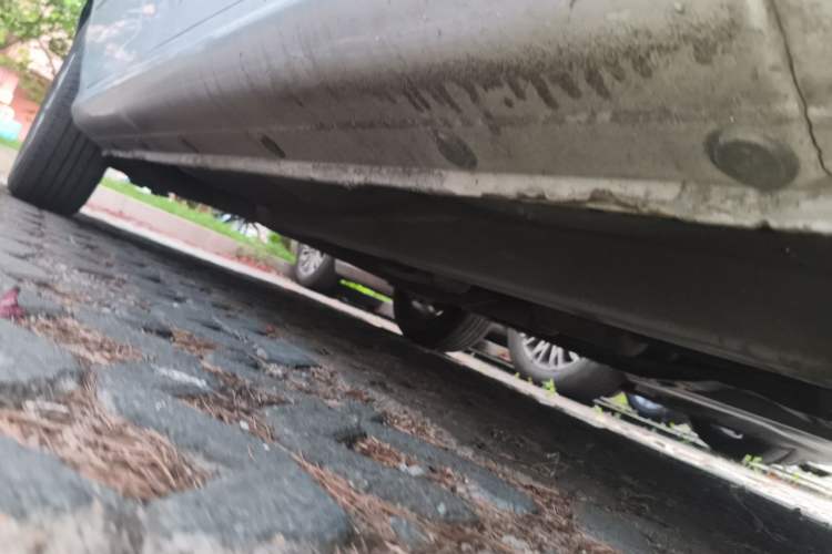 Used Hyundai Celesta 2010 1.6L AT GLS Chassis Front Right