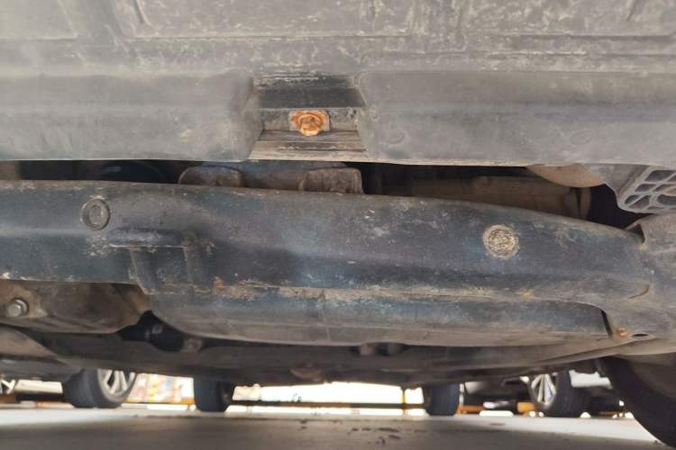 Used Hyundai Celesta 2010 1.6L AT GLS Chassis Front