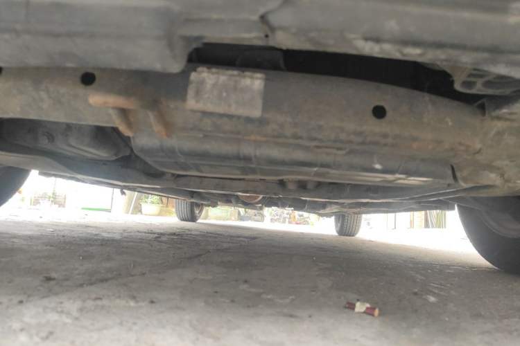 Used Hyundai Celesta 2010 1.6L MT GL Chassis Front