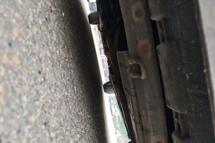 Used Hyundai Celesta 2010 1.6L AT GLS Chassis Front