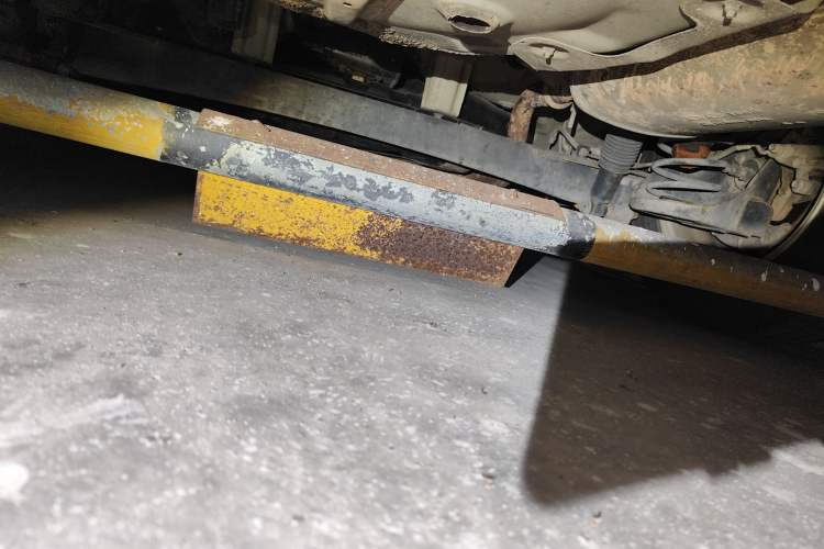 Used Hyundai Celesta 2010 1.6L AT GLS Chassis Rear