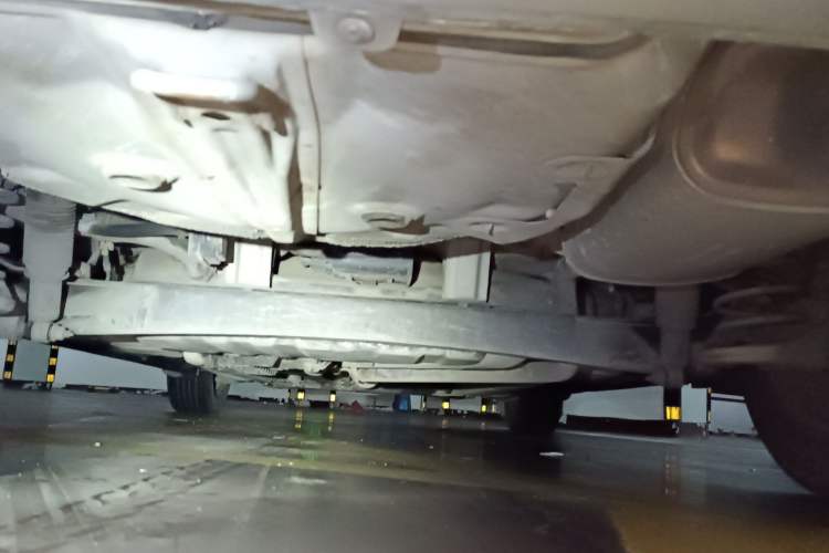 Used Hyundai Celesta 2010 1.6L AT GLS Chassis Rear