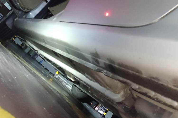 Used Hyundai Celesta 2010 1.6L AT GLS Chassis Rear Left