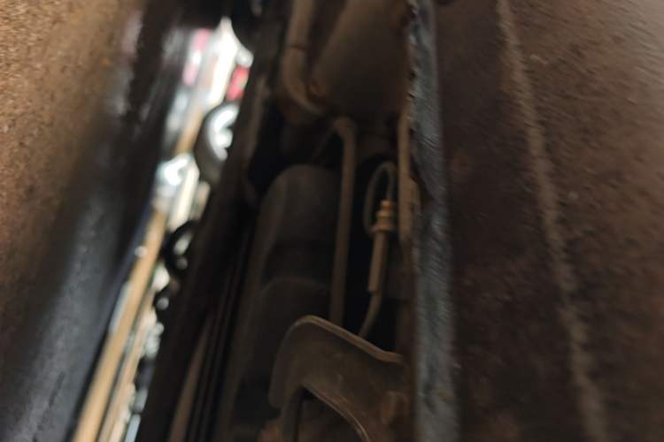 Used Hyundai Celesta 2010 1.6L AT GL Chassis Rear Left