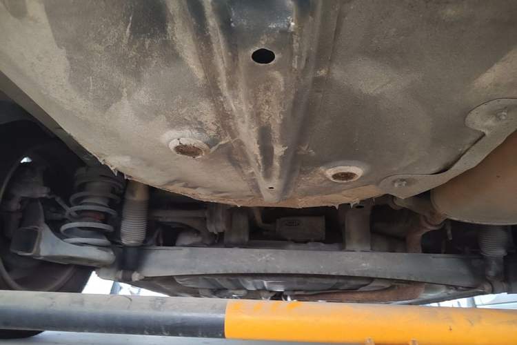Used Hyundai Celesta 2010 1.6L AT GLS Chassis Rear