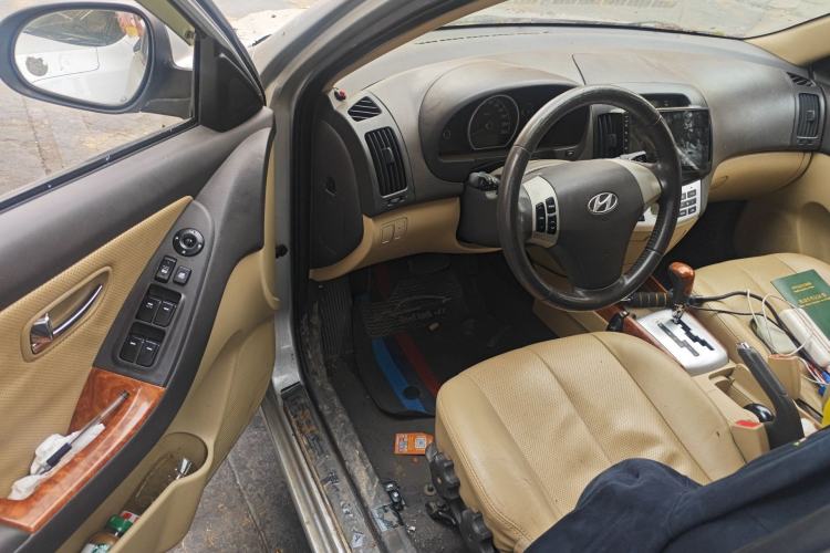 Used Hyundai Celesta 2010 1.6L AT GLS Driver Seat