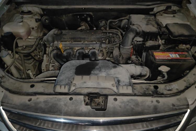 Used Hyundai Celesta 2010 1.6L AT GLS Engine Bay