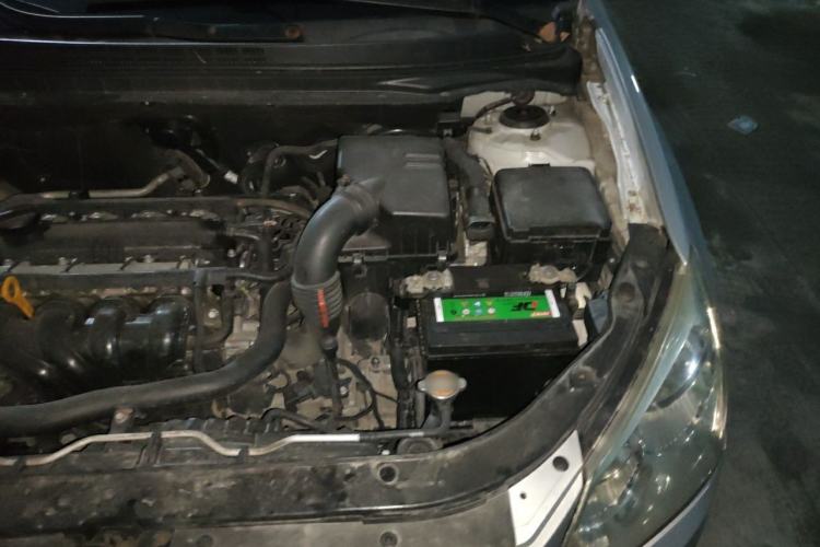 Used Hyundai Celesta 2010 1.6L AT GLS Engine Bay Left