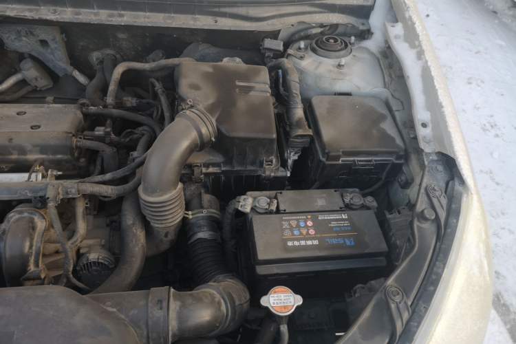 Used Hyundai Celesta 2010 1.6L MT GL Engine Bay Left