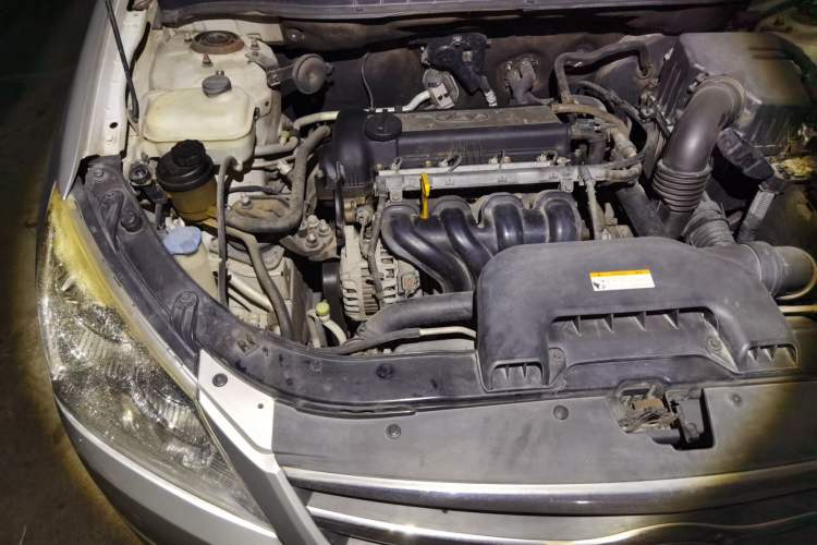 Used Hyundai Celesta 2010 1.6L MT GL Engine Bay Right