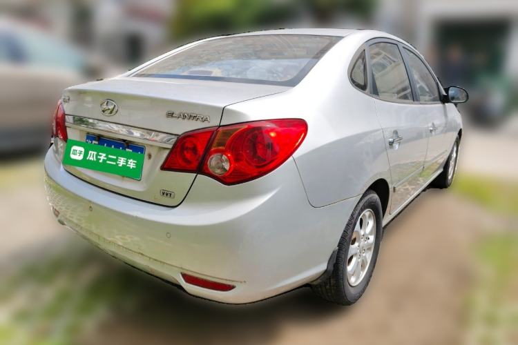 Used Hyundai Celesta 2010 1.6L AT GLS Exterior 5