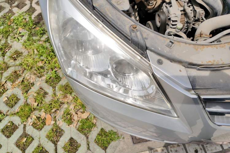 Used Hyundai Celesta 2010 1.6L AT GLS Exterior 6