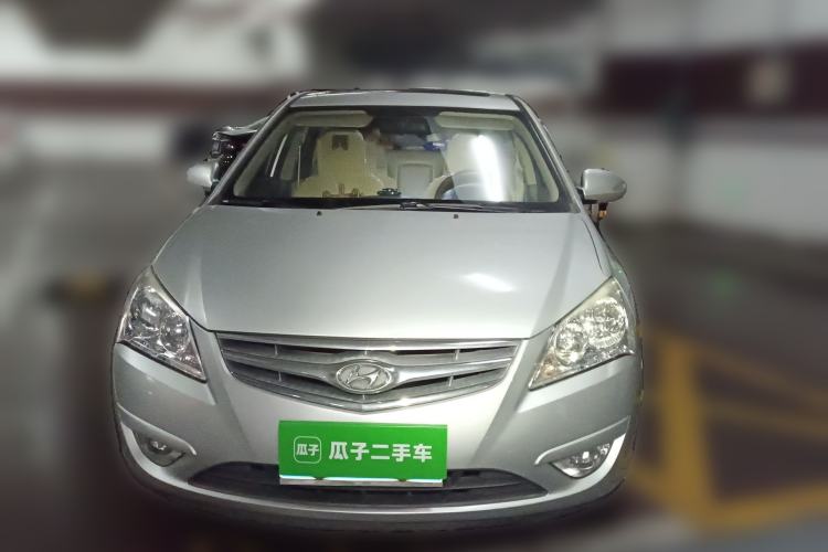 Used Hyundai Celesta 2010 1.6L AT GLS Front
