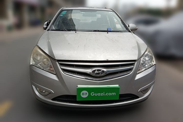 Used Hyundai Celesta 2010 1.6L AT GLS Front