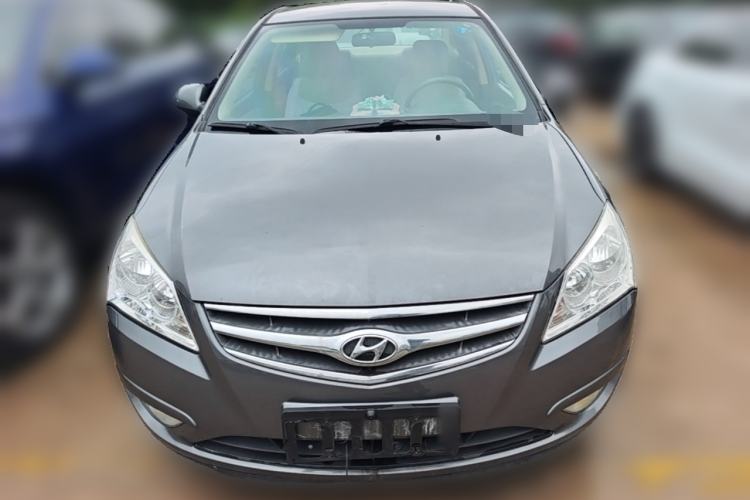 Used Hyundai Celesta 2010 1.6L AT GL Front