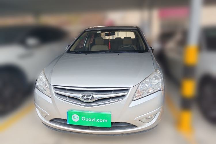 Used Hyundai Celesta 2010 1.6L AT GLS Front