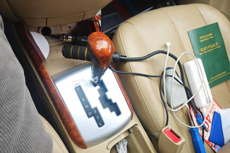 Used Hyundai Celesta 2010 1.6L AT GLS Gear Lever