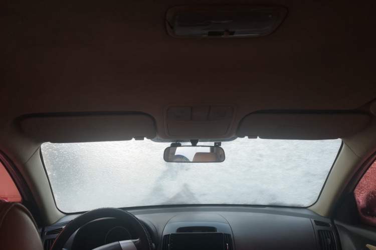 Used Hyundai Celesta 2010 1.6L MT GL Headliner