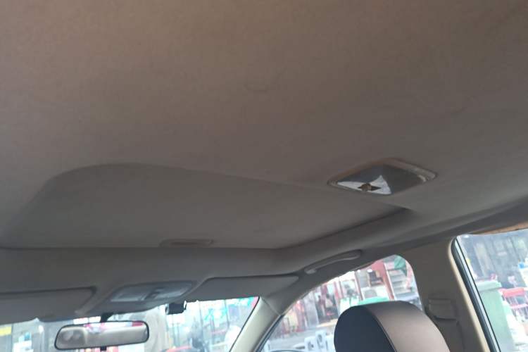 Used Hyundai Celesta 2010 1.6L MT GLS Headliner