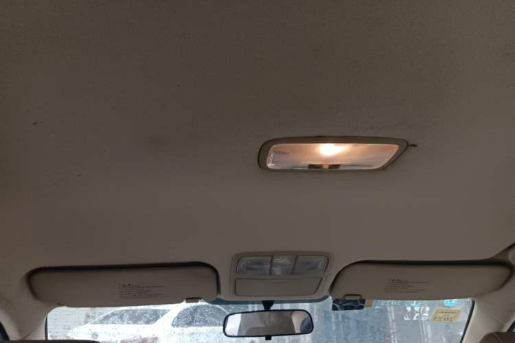 Used Hyundai Celesta 2010 1.6L MT GL Headliner