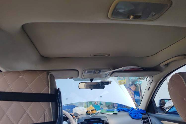 Used Hyundai Celesta 2010 1.6L MT GLS Headliner