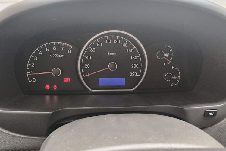 Used Hyundai Celesta 2010 1.6L MT GL Instrument Cluster