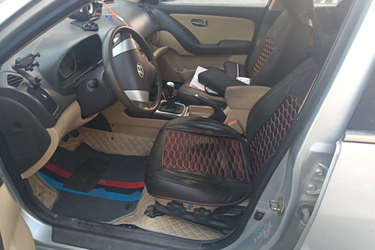 Used Hyundai Celesta 2010 1.6L MT GLS Left Front Seat