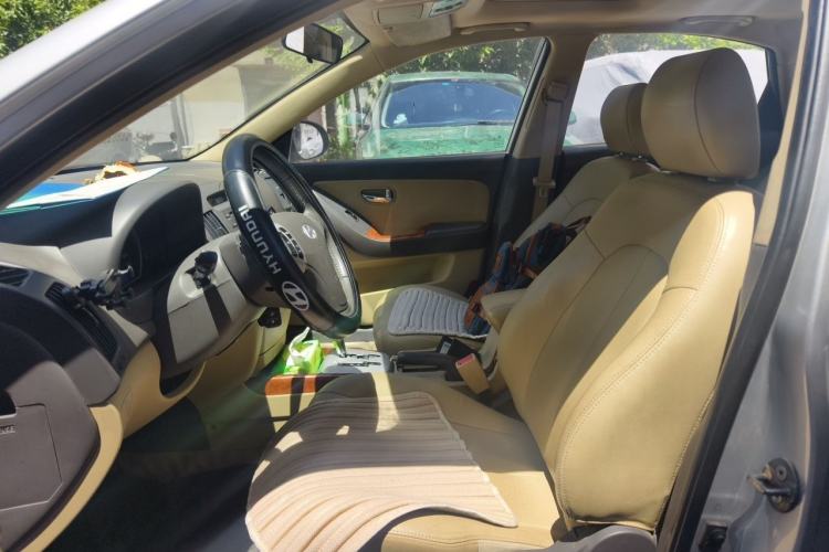 Used Hyundai Celesta 2010 1.6L AT GLS Left Front Seat