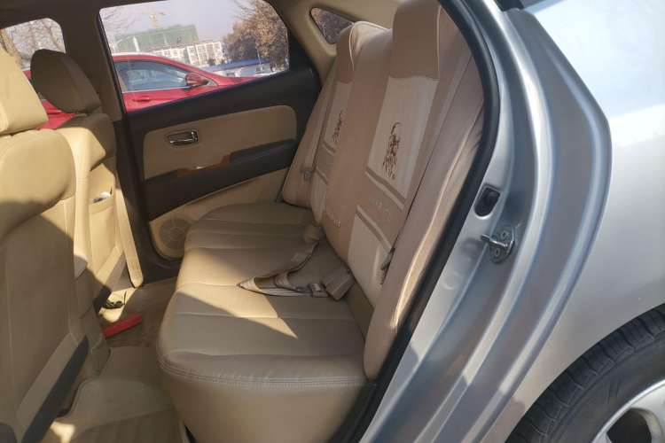 Used Hyundai Celesta 2010 1.6L AT GLS Left Rear Seat