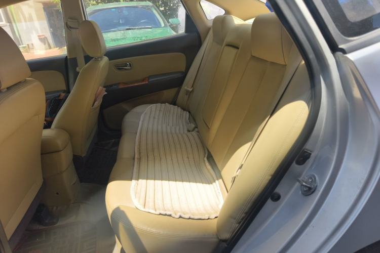 Used Hyundai Celesta 2010 1.6L AT GLS Left Rear Seat