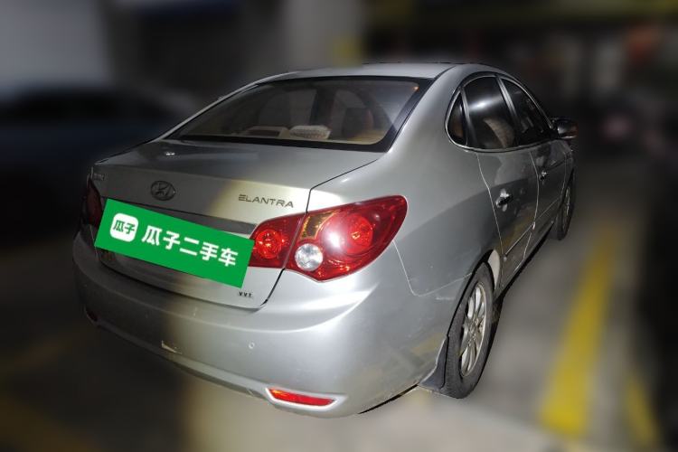 Used Hyundai Celesta 2010 1.6L AT GLS Rear Right 45 Deg