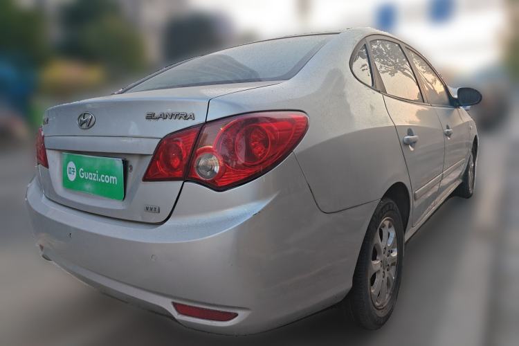 Used Hyundai Celesta 2010 1.6L AT GL Rear Right 45 Deg