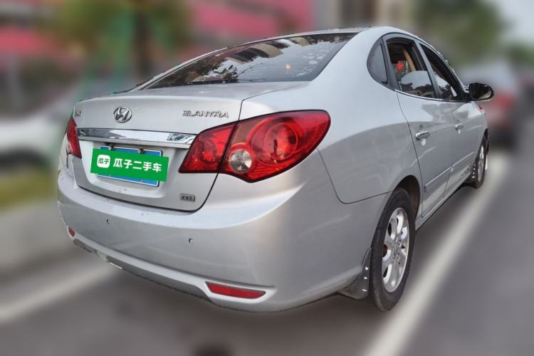 Used Hyundai Celesta 2010 1.6L AT GL Rear Right 45 Deg