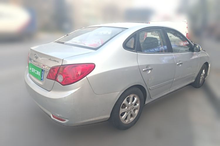 Used Hyundai Celesta 2010 1.6L MT GLS Rear Right 45 Deg