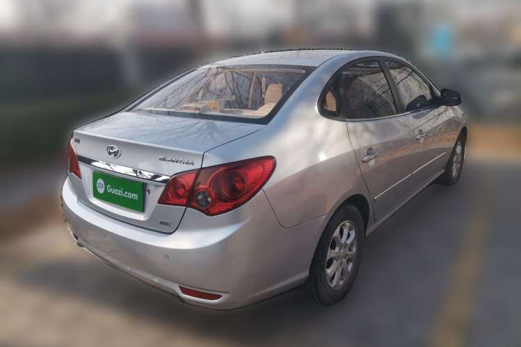 Used Hyundai Celesta 2010 1.6L AT GLS Rear Right 45 Deg