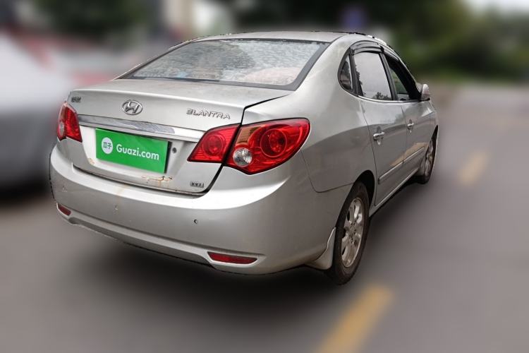 Used Hyundai Celesta 2010 1.6L AT GLS Rear Right 45 Deg