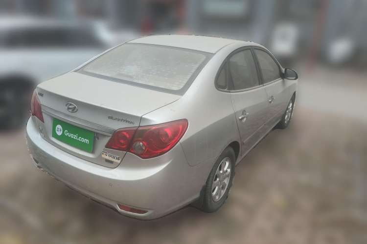 Used Hyundai Celesta 2010 1.6L AT GLS Rear Right 45 Deg