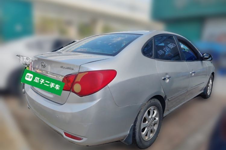 Used Hyundai Celesta 2010 1.6L MT GLS Rear Right 45 Deg