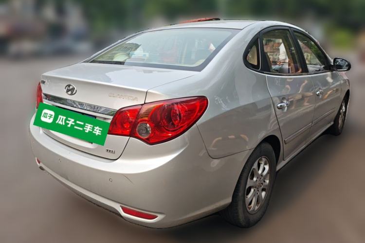 Used Hyundai Celesta 2010 1.6L AT GLS Rear Right 45 Deg