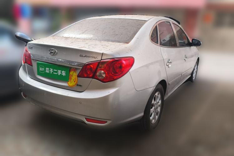 Used Hyundai Celesta 2010 1.6L AT GLS Rear Right 45 Deg