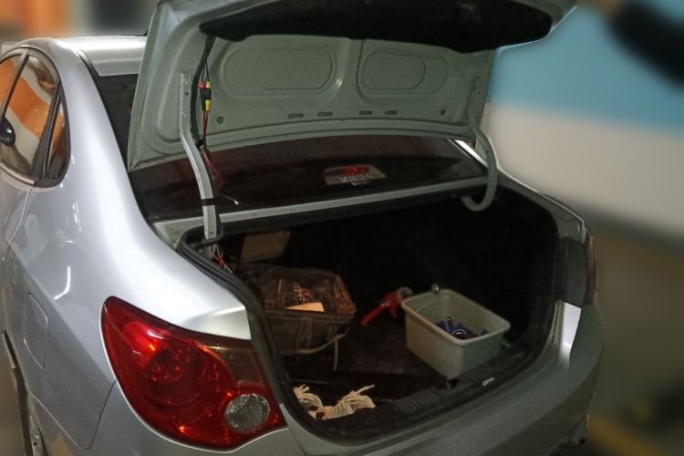 Used Hyundai Celesta 2010 1.6L MT GLS Trunk