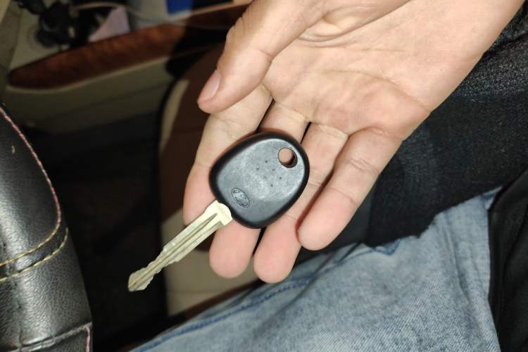 Used Hyundai Celesta 2010 1.6L AT GLS Vehicle Key