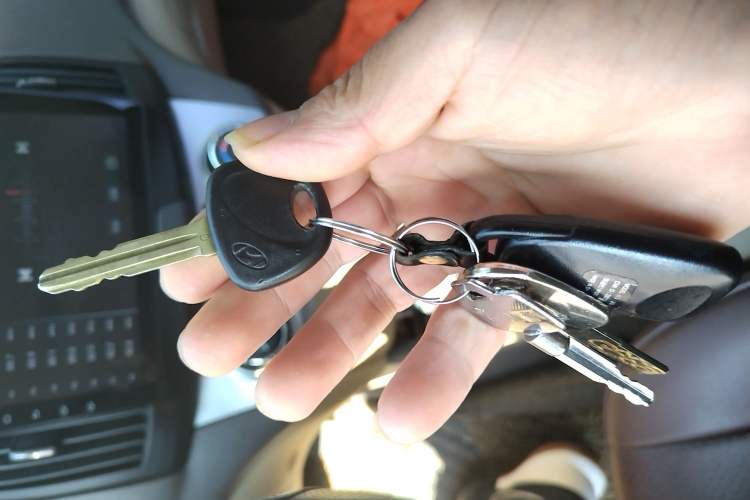 Used Hyundai Celesta 2010 1.6L AT GL Vehicle Key