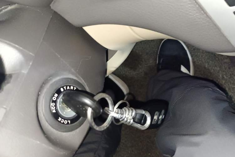Used Hyundai Celesta 2010 1.6L AT GLS Vehicle Key