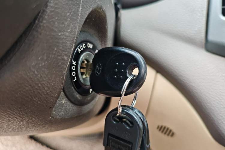 Used Hyundai Celesta 2010 1.6L AT GLS Vehicle Key