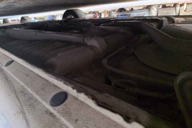 Used Hyundai Celesta 2010 1.6L AT GLS Chassis Rear Right