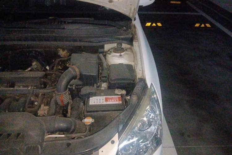 Used Hyundai Celesta 2010 1.6L AT GLS Engine Bay Left