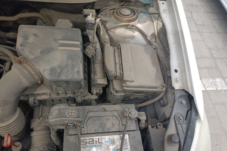 Used Hyundai Celesta 2010 1.6L AT GLS Engine Bay Left